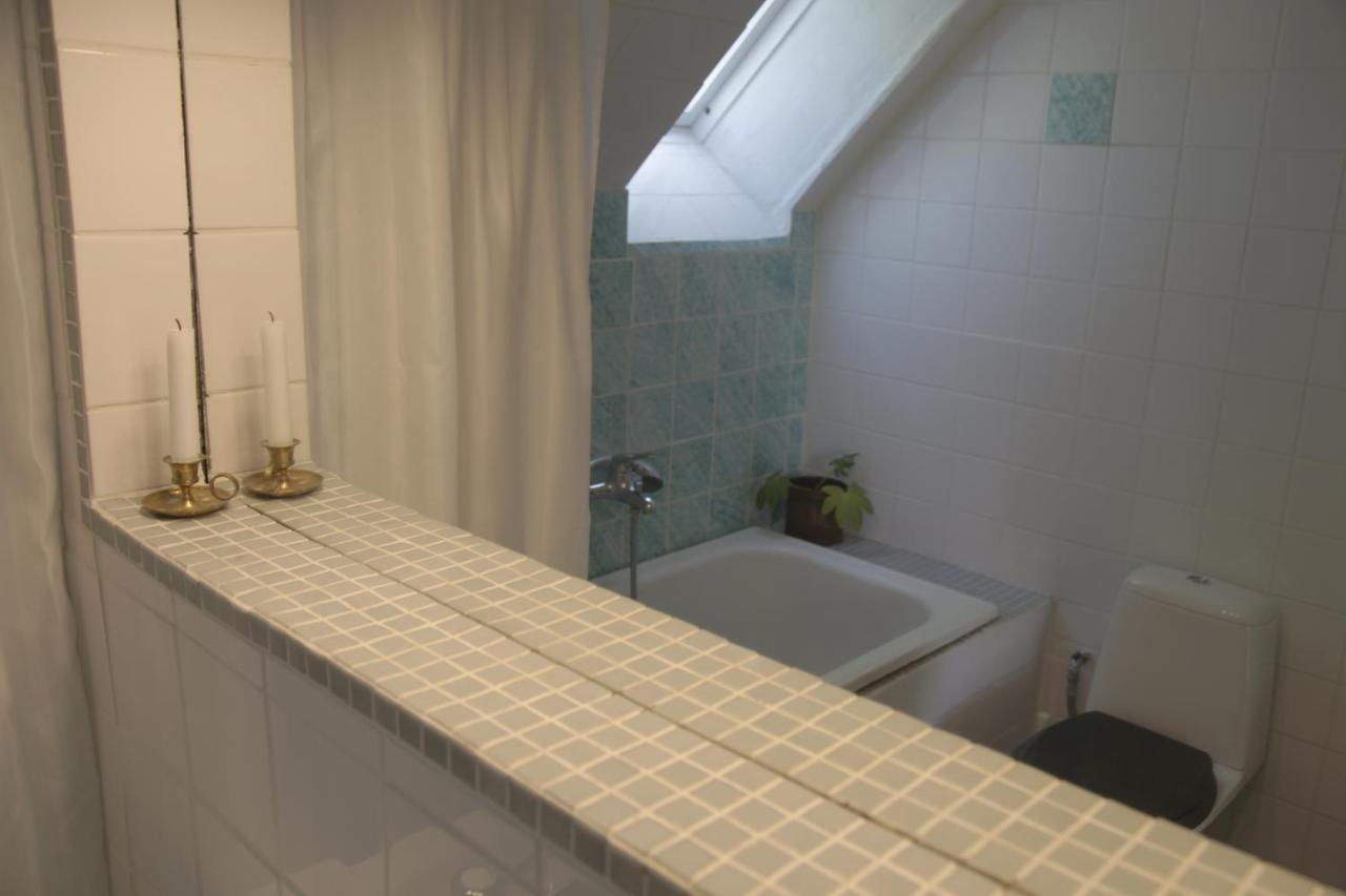 לינה וארוחת בוקר Klintehamn Stora Mellings Gard מראה חיצוני תמונה
